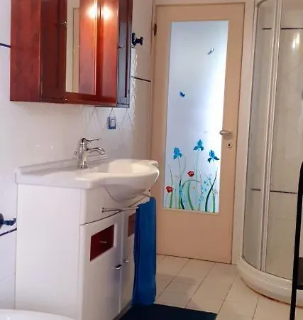 Appartamento Con Giardino A Pisa * Πίζα